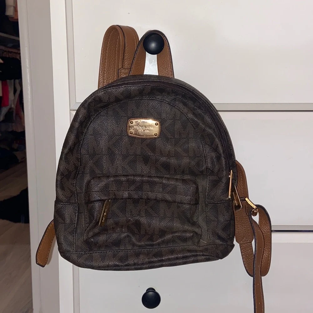 Michael Kors Traditional Mini Backpack